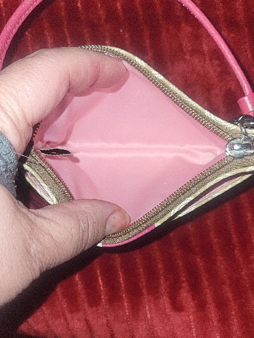 Coach Wristlet in Khaki with Pink Trim. - Picture 3 of 6